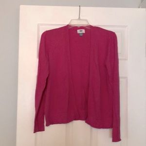 Women’s dark pink cardigan, old navy, size M, gently worn, great condition